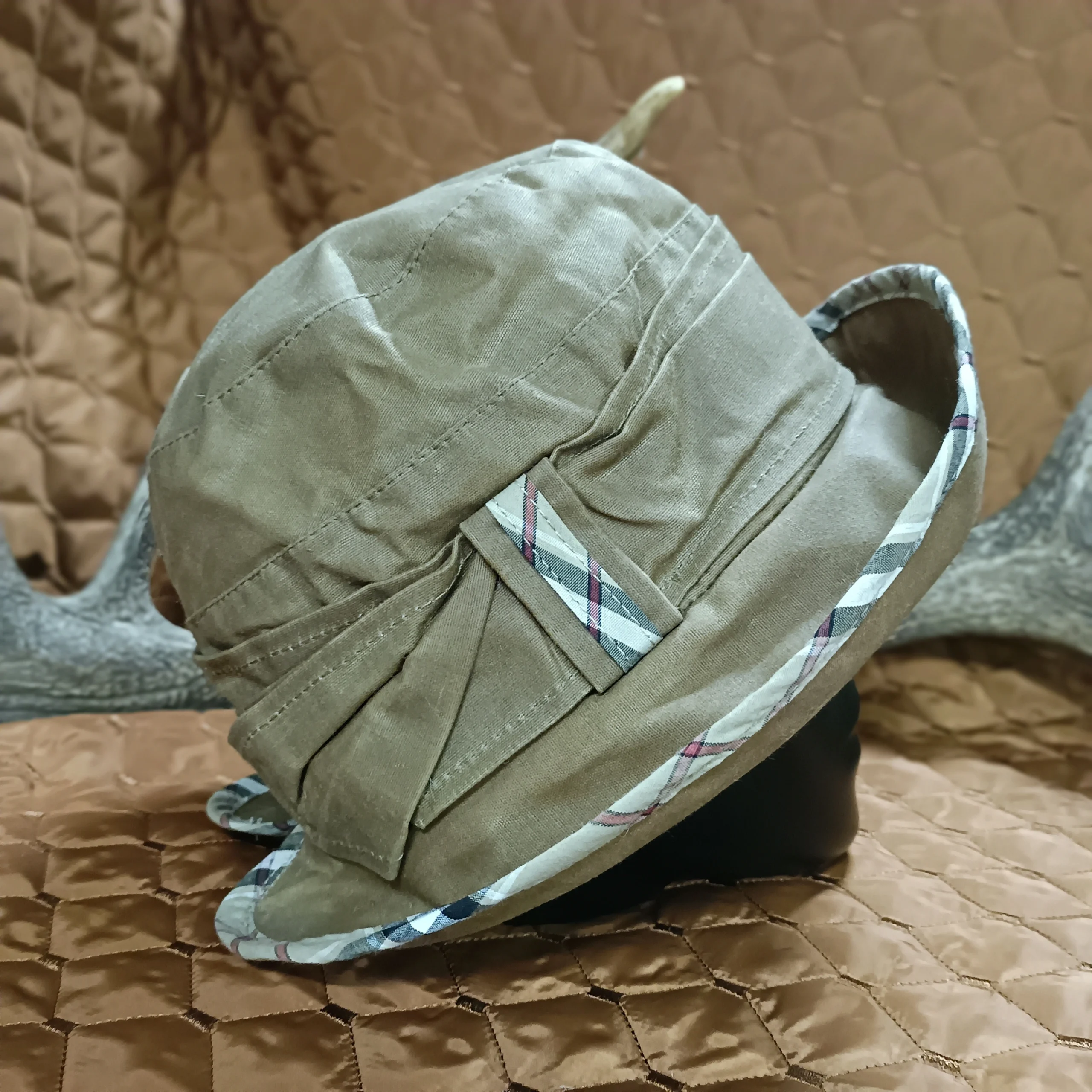 Chapeau coton huilé marron clair
